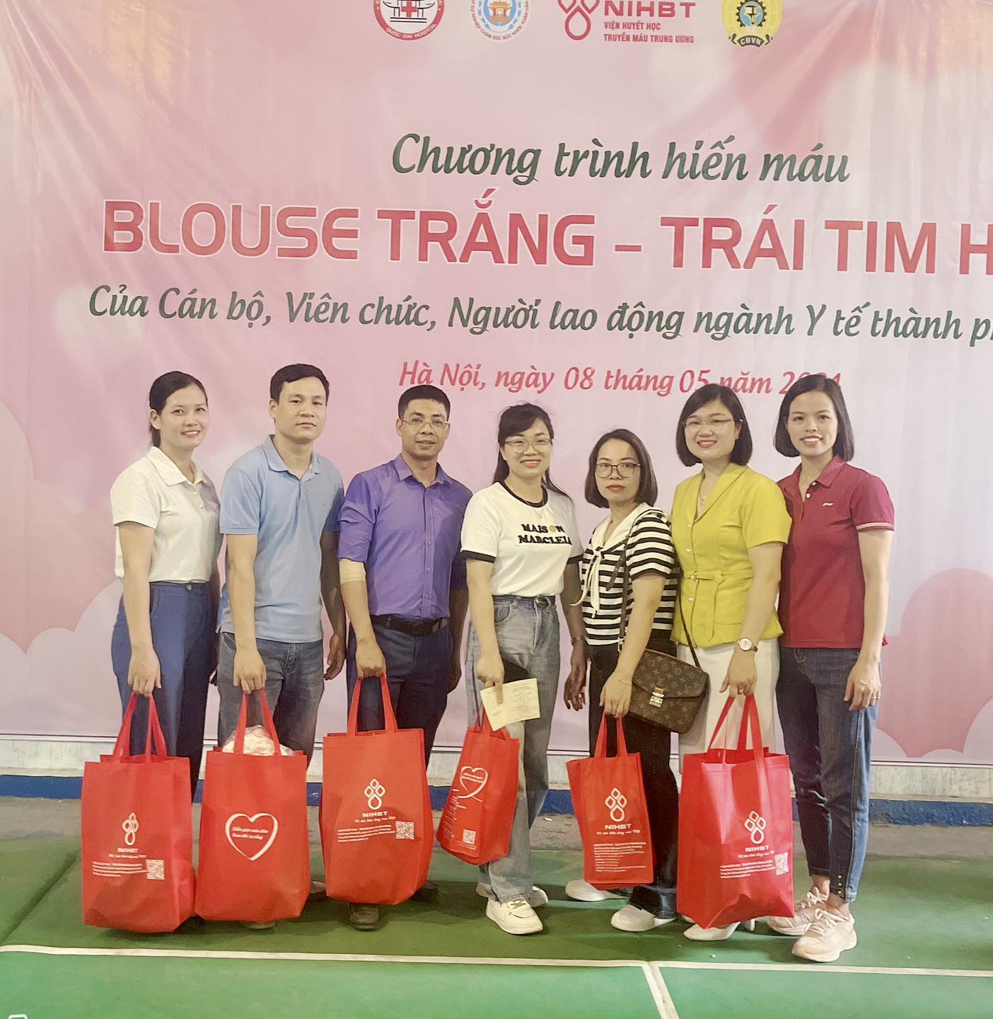 Ngày hội Hiến máu tình nguyện của bệnh viện đa khoa huyện Phúc Thọ